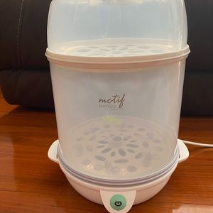 Bottle sterilizer dryer / esterilizador de teteros